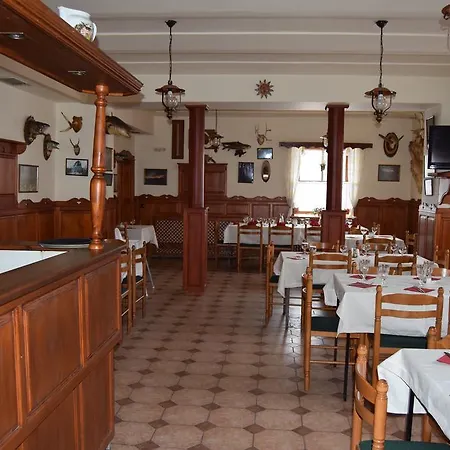 Borovnice 3*