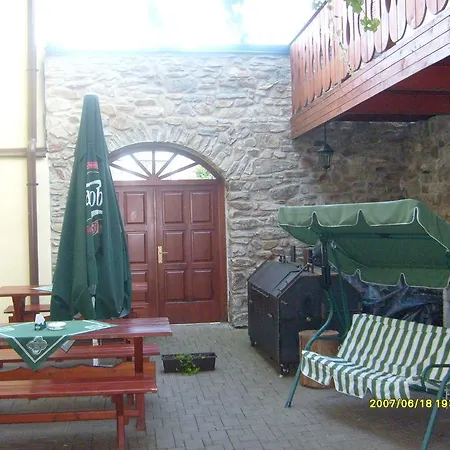 Guest house Borovnice